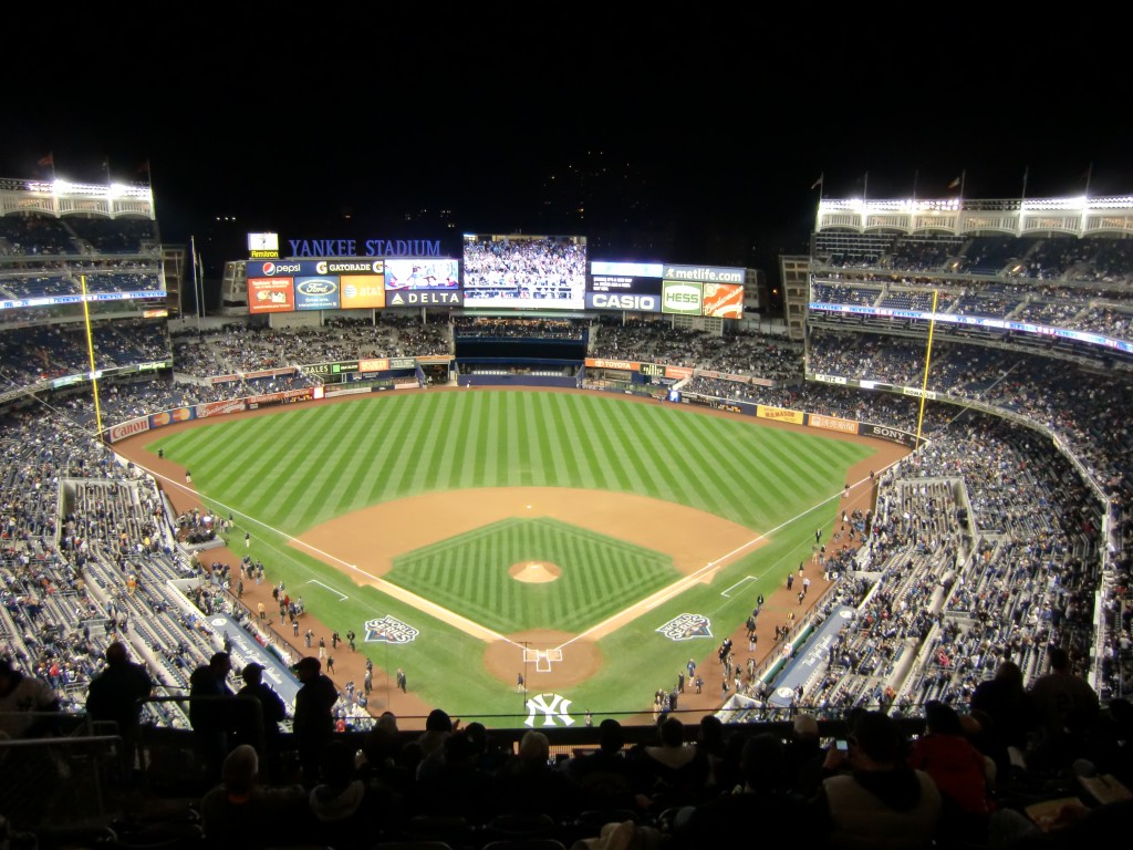 New York Yangkees Stadium (image: Flickr, by Shawn Collins)