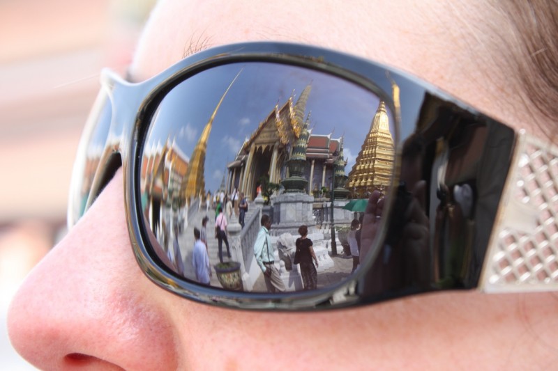 Sunglasses Sales Rise in Fear of the Fine Dust