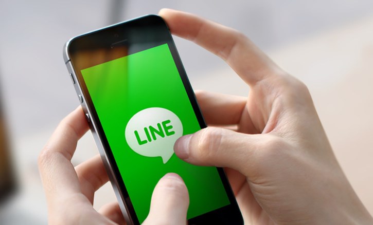 LINE Partners with Salesforce.com