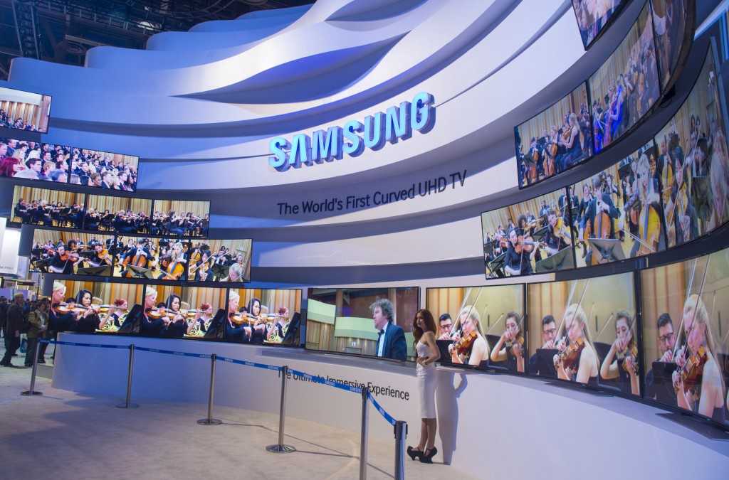  On Samsung's collective intelligence platform, a substantial amount of opinions has been exchanged -- largely centering on future technology development direction, especially on applications of flexible display and wearable technology. (image: Samsung Electronics)