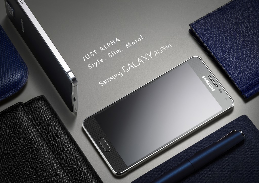Samsung redefines its smartphone design with a stunning new look featuring sophisticated design techniques and compact construction (image: Samsung Electronics)