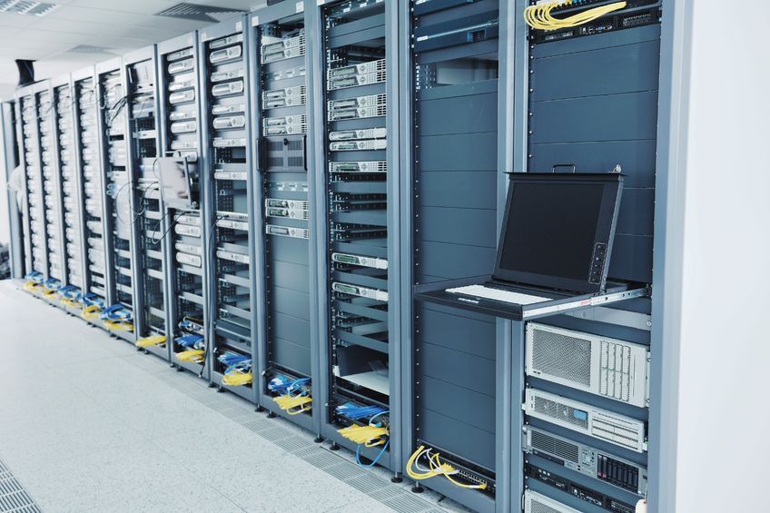 With the SDN/OF technology, network operators can reduce the costly burden to change the devices by using existing hardware and running core software in a separate server. (image: Kobiz Media / Korea Bizwire)