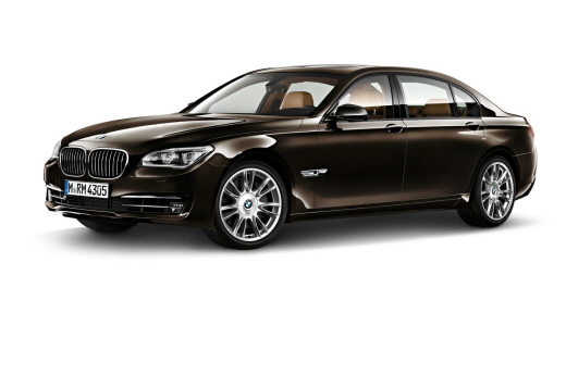 BMW to Showcase Special 7-Series in Paris Auto Show