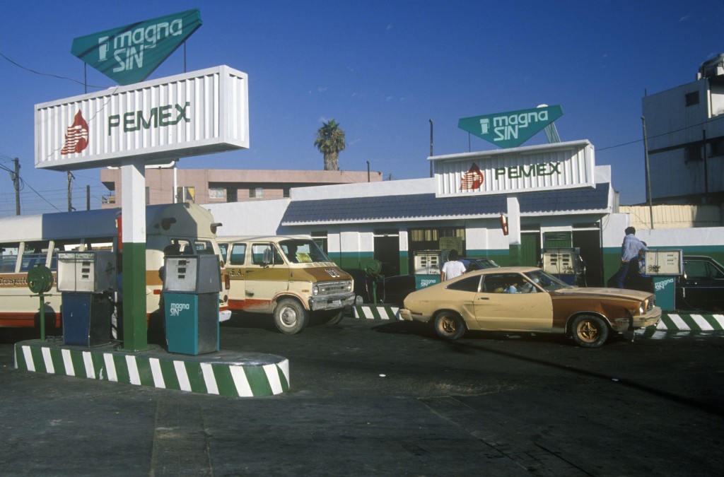 Mexico is in gearing up for the biggest-ever energy industry reform and Mexico's Pemex will invest huge money in various projects. (image: Pemex-owned gas station in Mexico/ image credit: Kobizmedia/Korea Bizwire)