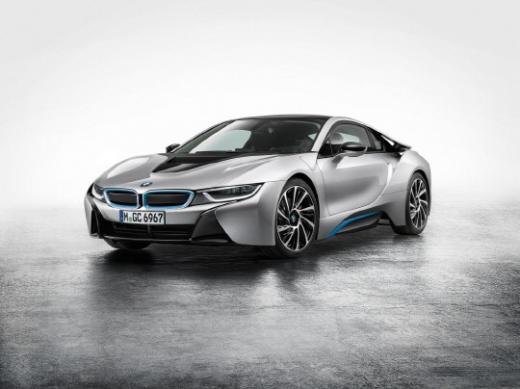 BMW i8, Already Garnering Rave Reviews, Set to Make Debut in Korea