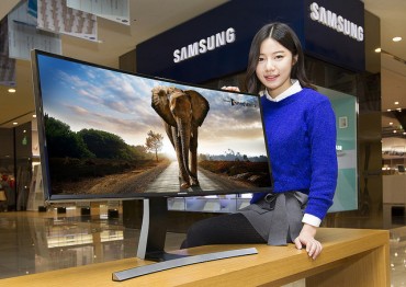Samsung Electronics Rolls out Curved Monitor That’s Comfortable for Eyes