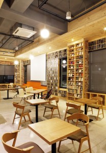 The Film Library is now home to 15,000 video clips, 3,400 film themed-books and 2,000 film magazines. (image: Jeonju Movie Hotel)