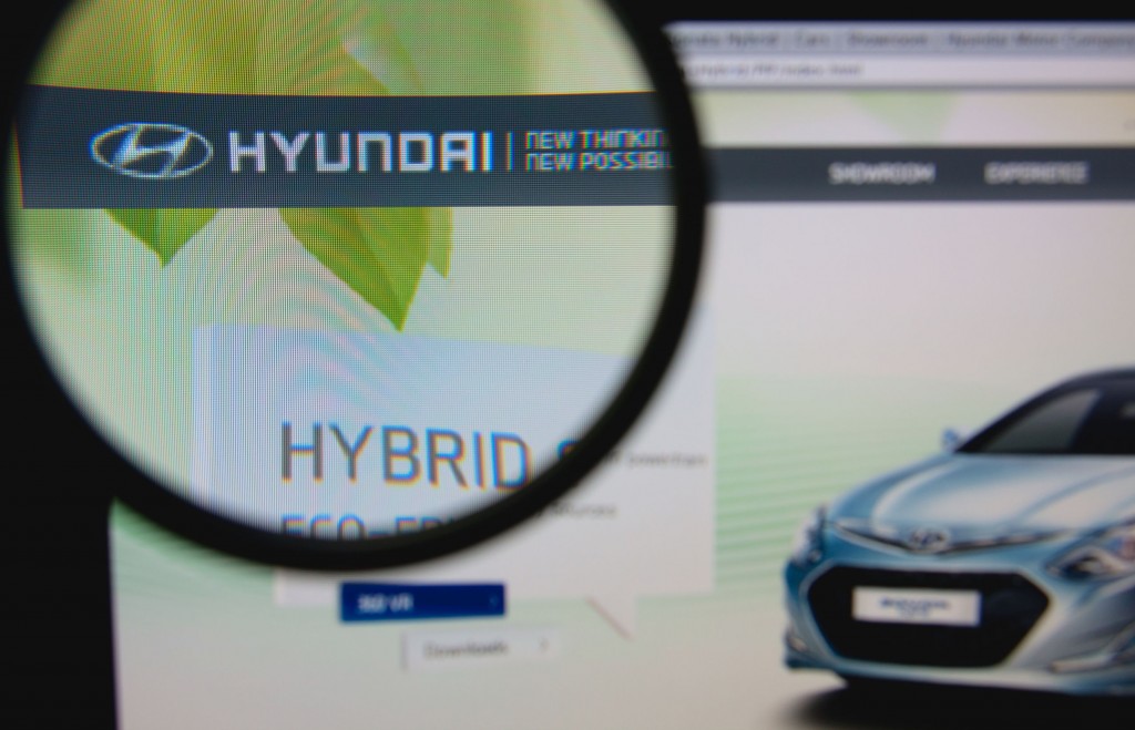 A Seoul court ordered Hyundai Motor to include regular bonuses as part of ordinary salaries for only a small number of employees, reducing the potential extra cost for the country's largest automaker from trillions of won to roughly 11 billion won (US$10.2 million). (image: Kobiz Media)
