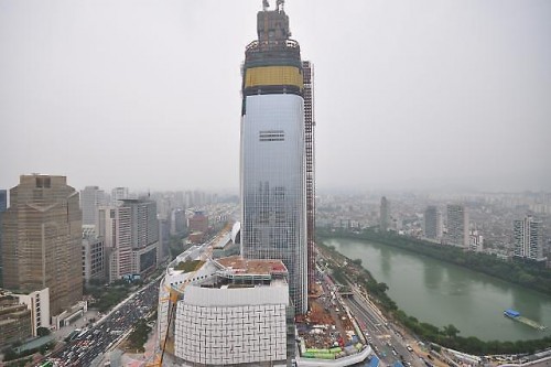 An aerial view of Lotte Group's new skyscraper (image courtesy of Lotte Group)
