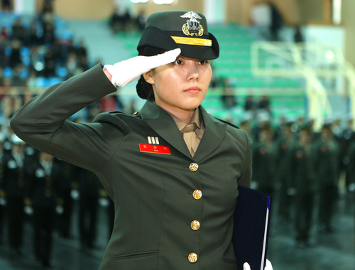 Korea’s First Female Marine ROTC Cadet Opens More Doors For Korean Women