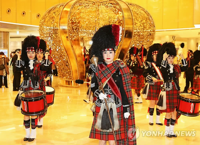 Parades and Promotional Events at Lotte World Mall From Feb. 6 To Mar. 1