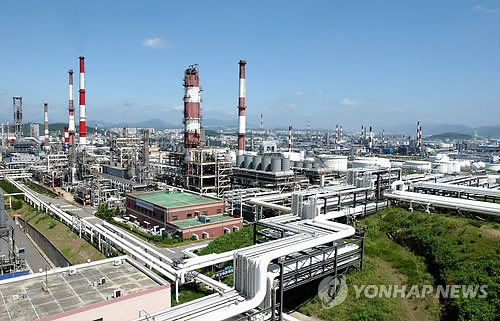 SK Energy was the only company whose workers serve more than 20 years on average. (image: Yonhap)