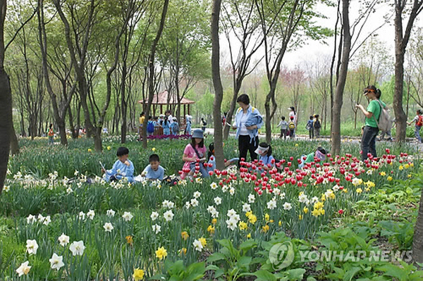 Spring Flower Festival at Hantaek Botanical Garden Starts on April 18