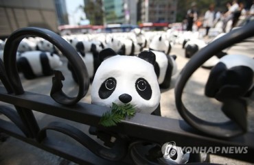 Paper-Mache Pandas Arrive in Korea