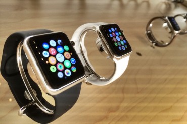Korean Men from Twenties to Forties Most Interested in Buying Apple Watches