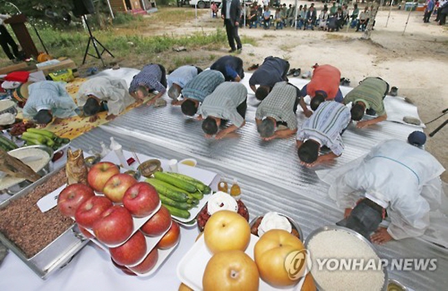 Chuncheon Residents Hold Rain Calling Ritual amidst Record Drought