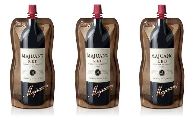 Lotte First to Introduce Wine in Pouch Packaging