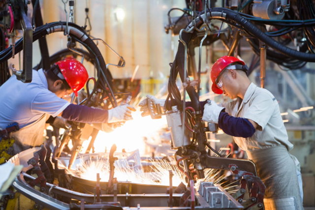 Rising Wages in Korean Automotive Industry Lower International Competitiveness