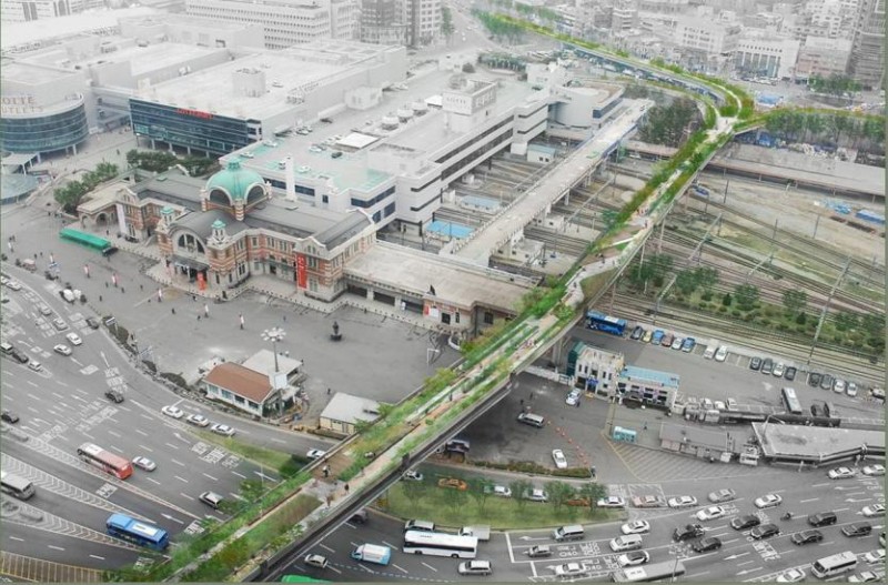 Fashion Shows, Diving Competitions Coming to Seoul Station Overpass
