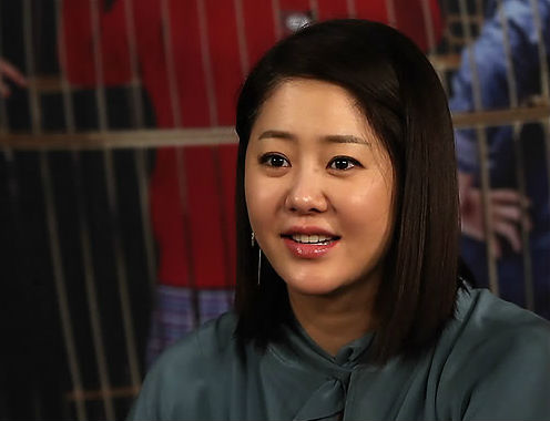 Actress Go Hyun-jung will return to the TV after a three year absence, in the tvN drama 'Dear Friends' (working title). (Image : Yonhap)