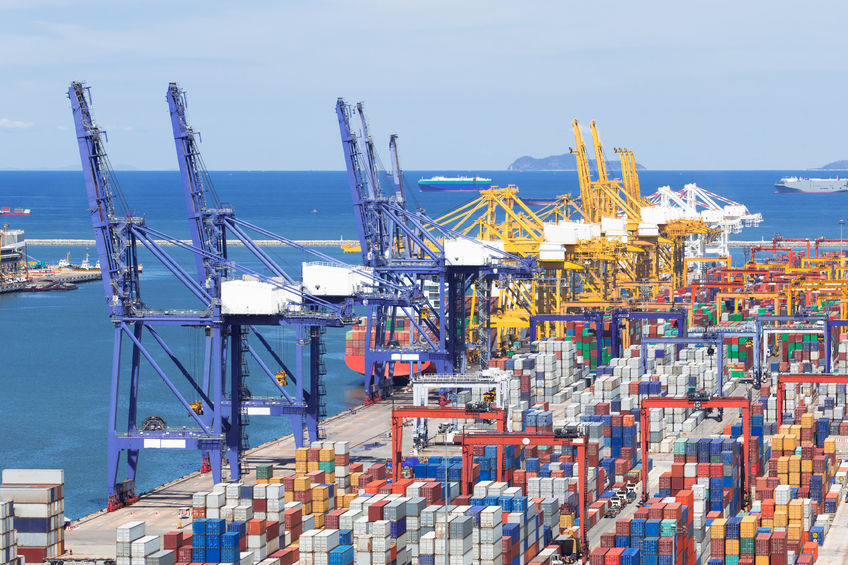 South Korea's exports are expected to continue to decline in the remainder of the year amid low oil prices and a slowing Chinese economy, a poll showed Friday. (Image : Kobizmedia / Korea Bizwire)