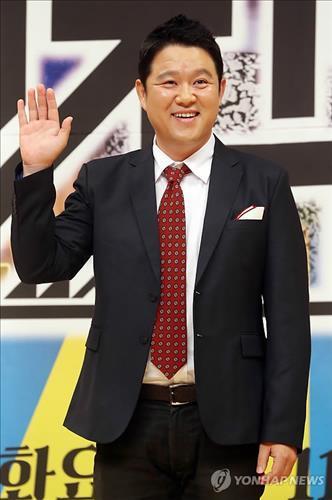 Comedian Kim Gu-ra was hospitalized in December 2014 because of panic attacks due to insomnia and ringing in his ears. (Image : Yonhap)