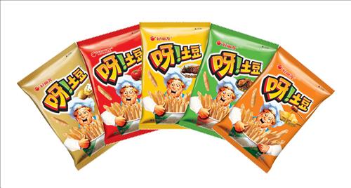 Orion Confectionery Co. is leading the latest trend with double-digit growth in sales of its potato chips, choco snacks and chewing gum in China. (Image : Yonhap)