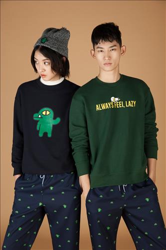 Various animated characters such as Snoopy, Sponge Bob Square Pants, and KaKao Friends have collaborated with popular fashion. (Image : Yonhap)