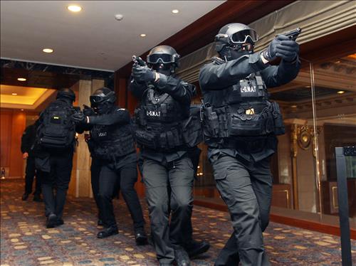 Lotte Hotel Conducts Drills Anti-Terrorism Drill