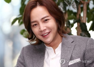Actor Jang Keun-suk to Create Charity Foundation