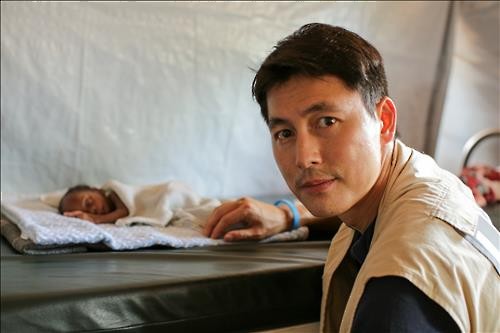 Actor Jung Woo-sung to Meet Syrian Refugees
