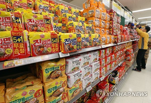 Korean processed food exports are now worth almost five percent of the Chinese imported food market. (Image : Yonhap)