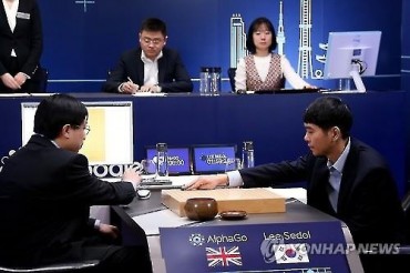Google AI Beats S. Korean Go Master to Close the Tournament 4-1
