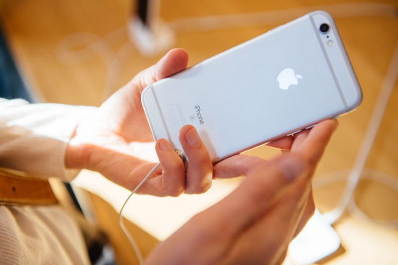 New iPhone’s Price Dependent on S. Korean Parts