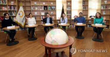 Foreign Tanslators Discuss Appeal and Challenges of Korean Literature