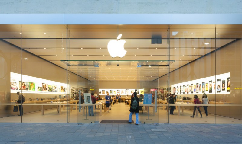 Apple Faces FTC Investigation over Advertising Practices