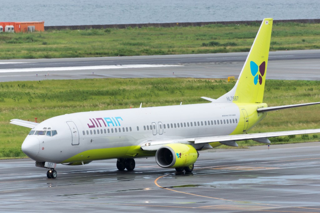 The plane carrying 165 passengers and six crew members on a flight from South Korea's Incheon to Osaka landed safely at the airport at 9:49 a.m., the official said, adding that it caused no damage to the airplane or airport facilities. (image: Wikimedia)