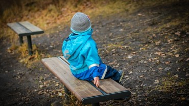 French Man Abandons Two-Year Old Son at Park