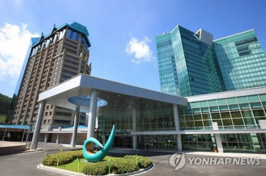 2,165 South Koreans visited the mountain resort in Jeongseon County, 214 kilometers east of Seoul, more than 100 days in a one-year period as of March. (image: Yonhap)