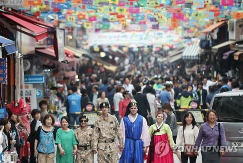 Number of Foreigners in S. Korea Tops 2 Mln