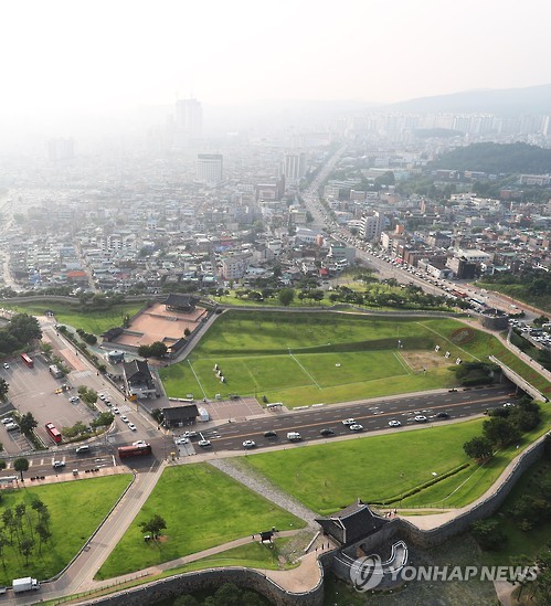 View of Hwaseong Fortress from Flying Suwon.