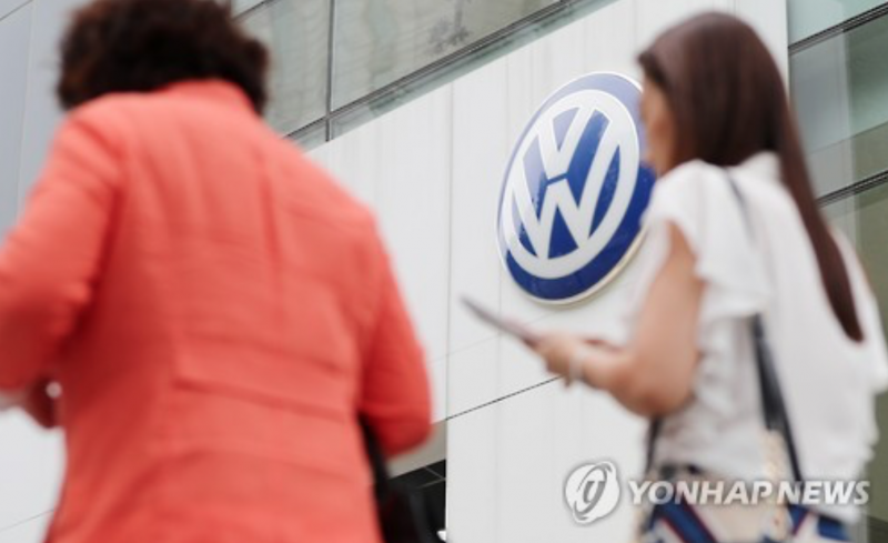 Foreign Auto Sales Dip 24 Pct in July on Volkswagen Woes