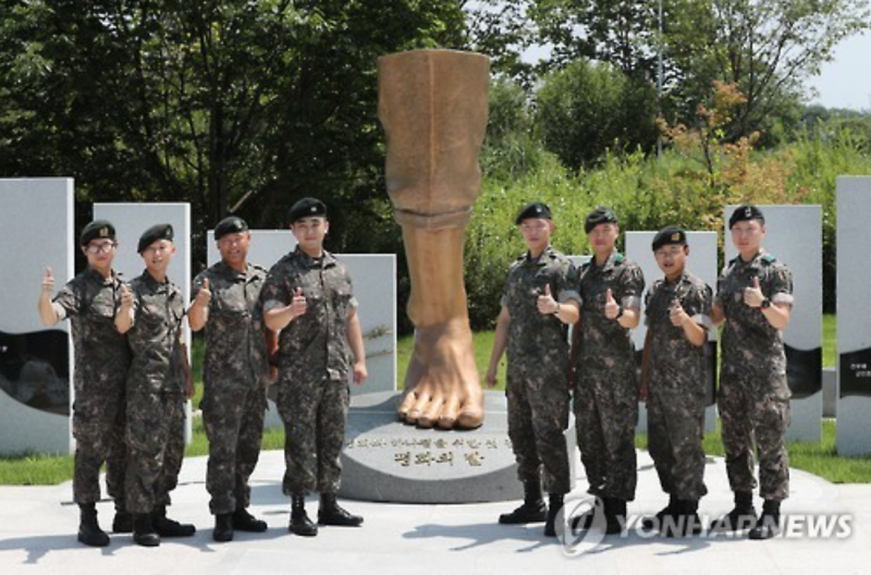 Soldiers Gather to Remember 2015 North Korean Landmine Attack