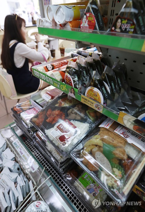 Popularity of Convenience Store Lunch Boxes Soars - Businesskorea