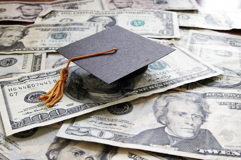 Number of College Graduates Defaulting on Student Loans up 8 Times in 3 Years