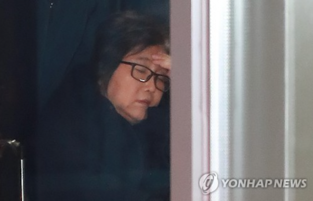 Choi Soon-sil is accused of influencing powers over state affairs based on her 40-year friendship with Park. (image: Yonhap)