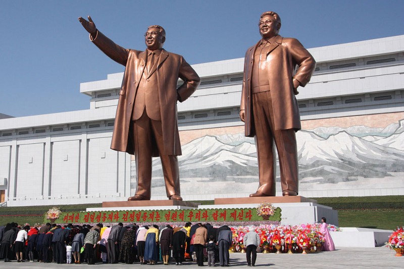 Exporting Giant Statues a Lucrative Venture for North Korea
