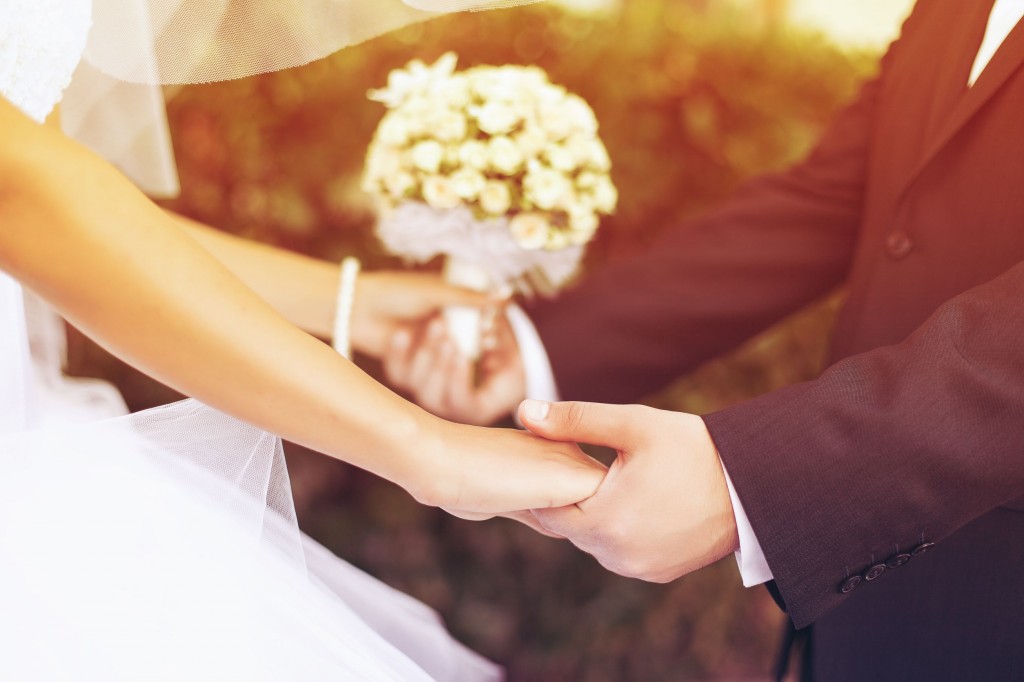 According to the survey, 4.3 percent of the husbands described their marriages as "negative," compared with 11.9 percent of the wives who said so. (image: KobizMedia/ Korea Bizwire)