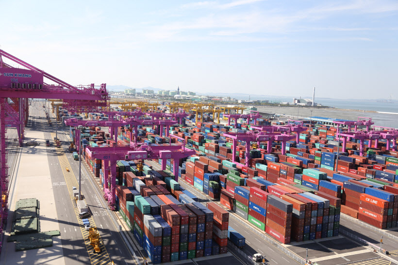 The booming cruise industry in China, and the port’s opportune geographic location, situated just west of the Seoul metropolitan area, are also factors making Incheon an important strategic asset. (image: Incheon Port Authority)