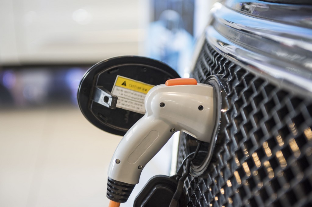 The ministry added that more EV charging devices will be installed across the country, increasing the number of fast-chargers to 530 from the current 330, mainly centered around the Seoul metropolitan area and larger cities. (image: KobizMedia/ Korea Bizwire)